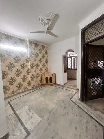 Bedroom in 1.5 BHK Builder Floor at Govindpuri – for Rent