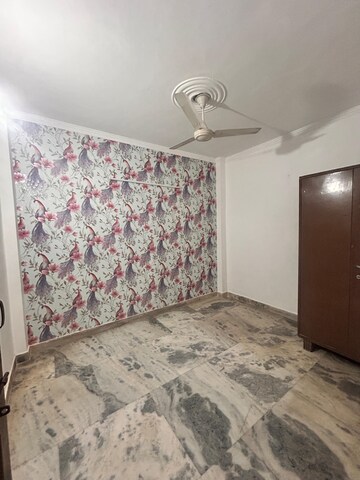 Bedroom in 1.5 BHK Builder Floor at Govindpuri – for Rent