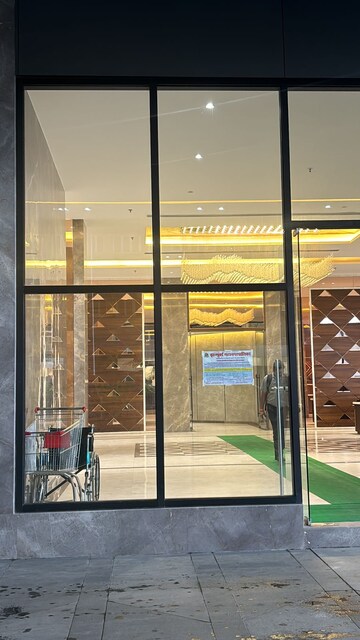  Pg For Rent in Malad East