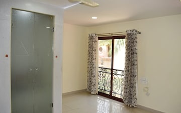 Room in 4 BHK Villa at Ezzy Corinth, Hennur Road – for Sale