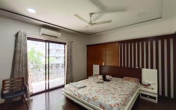 Bedroom in 4 BHK Villa at Ezzy Corinth, Hennur Road – for Sale