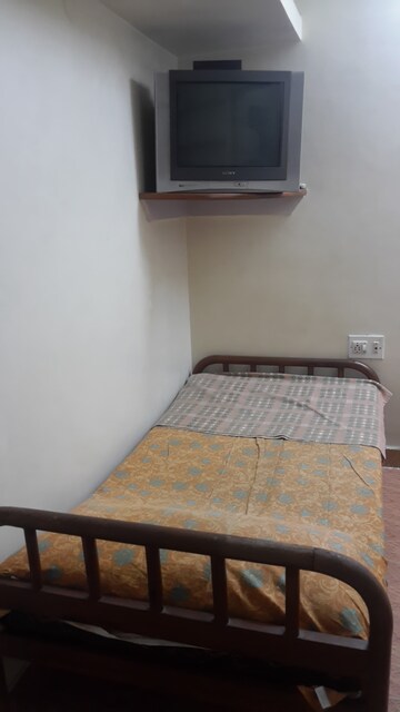 Bedroom in 1 RK Independent House at Rt Nagar – for Rent