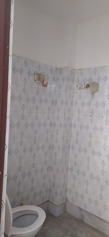 Bathroom in 1 BHK Builder Floor at Khirki Extension – for Rent