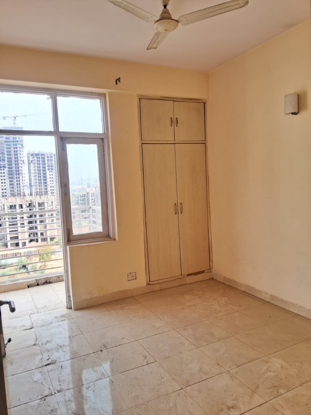 3 BHK Apartment For Sale in Tulip Orange