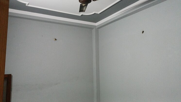 Room, vaishali sector 2 2 Bedroom 968 Sq.Ft. Builder Floor In Vaishali Sector 2 Ghaziabad 8632324