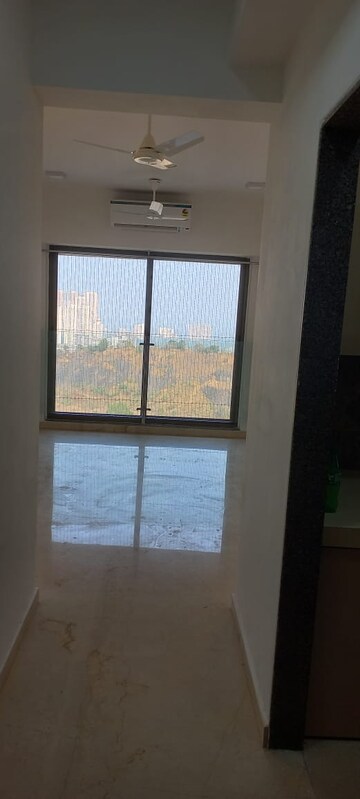 2 BHK Apartment For Rent in Kanakia Silicon Valley, Powai