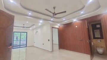 3 BHK Builder Floor For Sale in South City 1