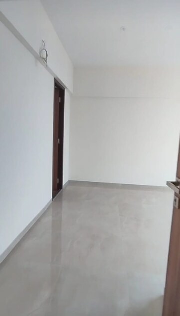 2.5 BHK Apartment For Rent in Ekta Tripolis, Goregaon West