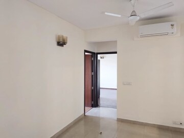 3 BHK Apartment For Rent in Solutrean Caladium, Sector 109