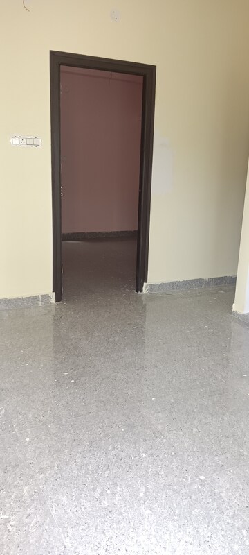 Room in 1 BHK Apartment at Kondapur – for Rent