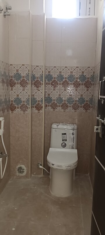 Bathroom in 1 BHK Apartment at Kondapur – for Rent