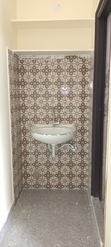 Bathroom in 1 BHK Apartment at Kondapur – for Rent