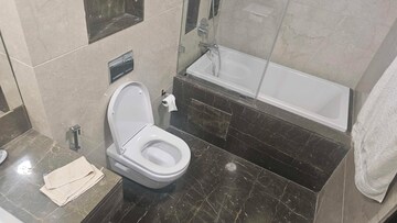 Bathroom in 4 BHK Apartment at Lokhandwala Minerva Mahalaxmi, Mahalaxmi – for Rent