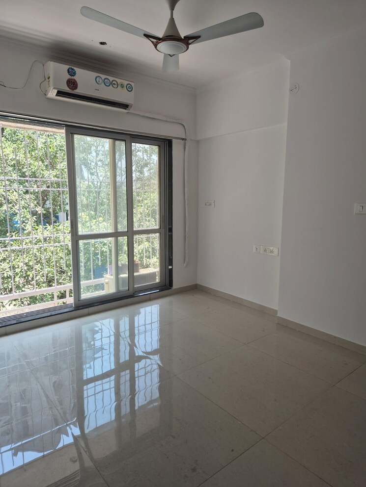 Room, haware-tilak-nagar 2 Bedroom 750 Sq.Ft. Apartment In Tilak Nagar Mumbai 8632468
