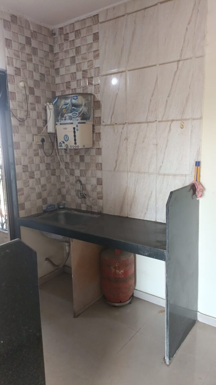 Bathroom, proviso-heights 2.5 Bedroom 1000 Sq.Ft. Apartment In Ulwe Sector 17 Navi Mumbai 8632451