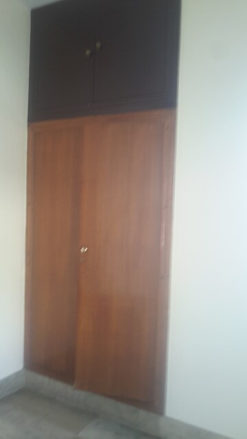 Room in 2 BHK Independent House at Rt Nagar – for Rent