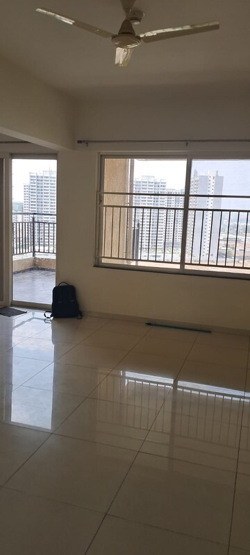 Room in 2.5 BHK Apartment at Hinjewadi – for Rent