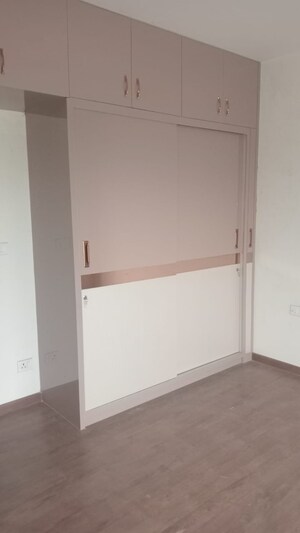 Room in 2 BHK Apartment at Shapoorji Pallonji Joyville Phase 2, Sector 102 – for Sale