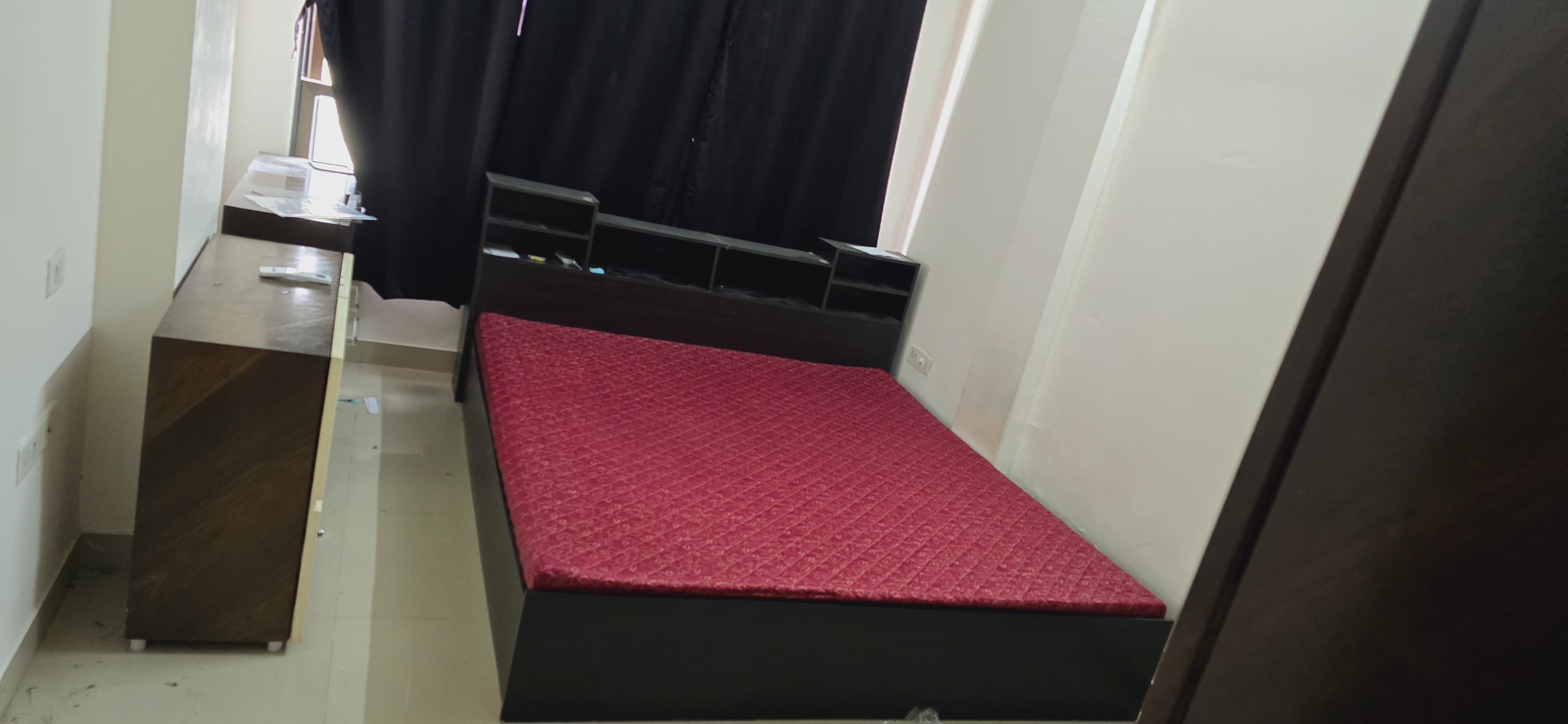 1 BHK + Extra Room Apartment For Rent in Rohan Mirage