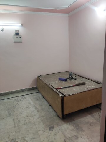 Bedroom in 2 BHK Builder Floor at Pitampura – for Rent