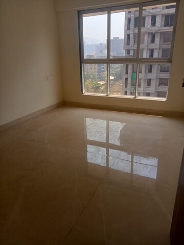 Room in 3 BHK Apartment at Mishal Vandana, Chembur – for Rent