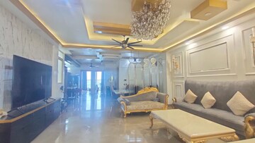 6 BHK Builder Floor For Sale in Sector 14
