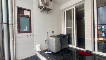 Bathroom in 6 BHK Builder Floor at Sector 14 – for Sale