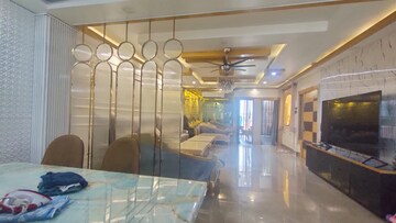 Living Room in 6 BHK Builder Floor at Sector 14 – for Sale