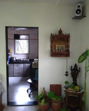 Living Room in 1 BHK Apartment at Sindhi Society, Chembur – for Rent