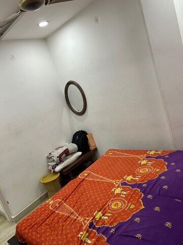 Furnished Amenities in 2 BHK Builder Floor at Rohini – for Rent