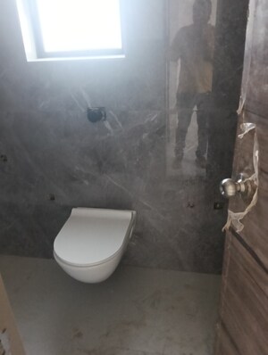 2.5 BHK Apartment For Sale in Borivali West