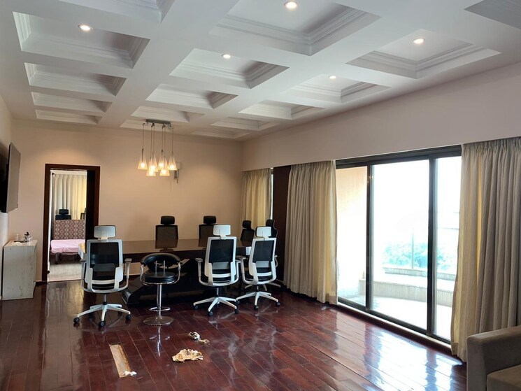 Gym, godrej-bayview 3 Bedroom 2000 Sq.Ft. Apartment In Worli Sea Face Mumbai 8632554