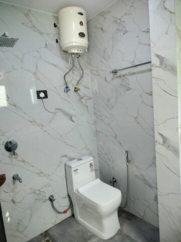 Bathroom in 1 BHK Builder Floor at Saket – for Rent