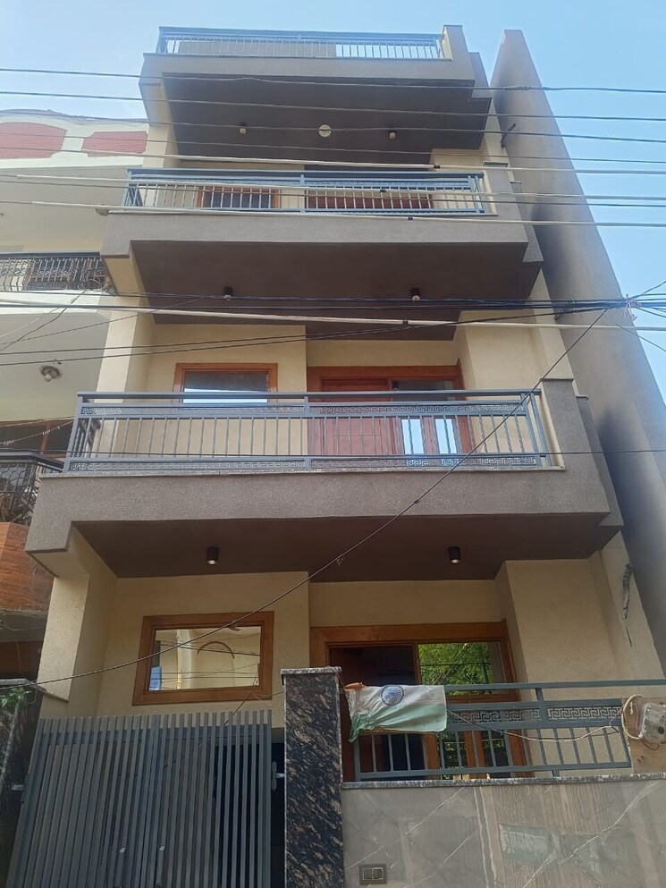 Exterior View, vaishali sector 2 6+ Bedroom 1000 Sq.Ft. Builder Floor In Vaishali Sector 2 Ghaziabad 8632538