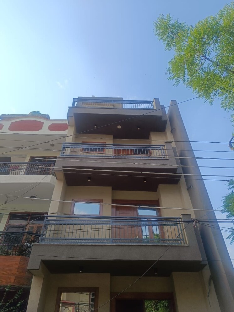 Exterior View, vaishali sector 2 6+ Bedroom 1000 Sq.Ft. Builder Floor In Vaishali Sector 2 Ghaziabad 8632538