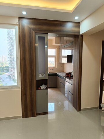 2 BHK Apartment For Rent in Shree Vardhman Green Court, Sector 90