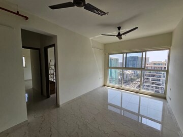 2 BHK Apartment For Rent in JP Eminence, Andheri West