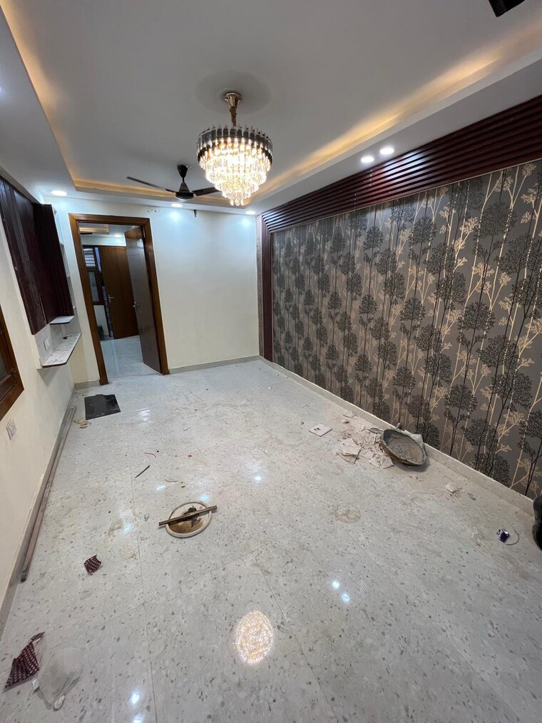 Bedroom, sector 73 3 Bedroom 1500 Sq.Ft. Builder Floor In Sector 73 Noida 8632716