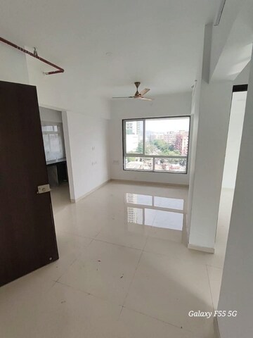2 BHK Apartment For Rent in Lotus Residency Goregaon West, Goregaon West