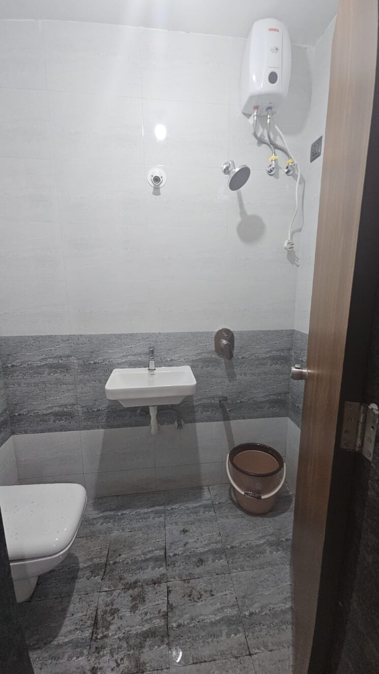 Bathroom, swaroop-marvel-gold 1 Bedroom 416 Sq.Ft. Apartment In Bhandup West Mumbai 8632737