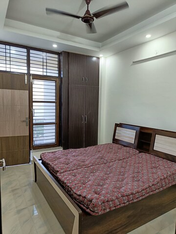 Bedroom in 3 BHK Builder Floor at Malsi – for Rent