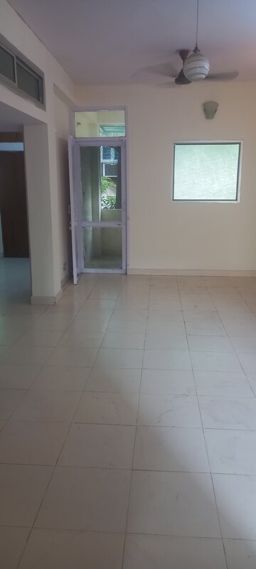 2 BHK Apartment For Rent in Ip Extension