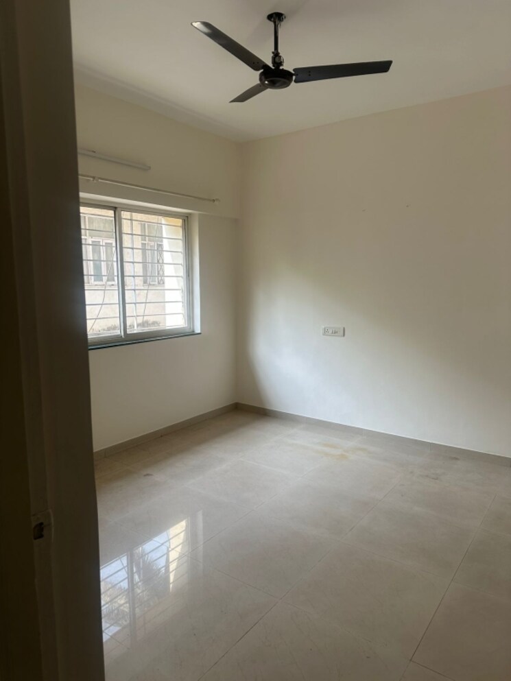 Room, mig-colony-gokhalenagar 2 Bedroom 850 Sq.Ft. Apartment In Gokhalenagar Pune 8632843