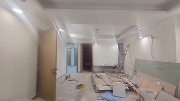 Living Room in 3 BHK Builder Floor at South City 1 – for Sale