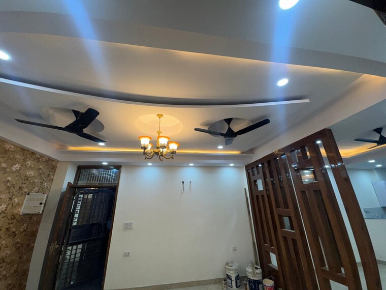 undefined, sector 73 2 Bedroom 1000 Sq.Ft. Builder Floor In Sector 73 Noida 8632883