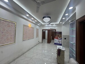 Living Room in 2 BHK Builder Floor at Sector 73 – for Sale