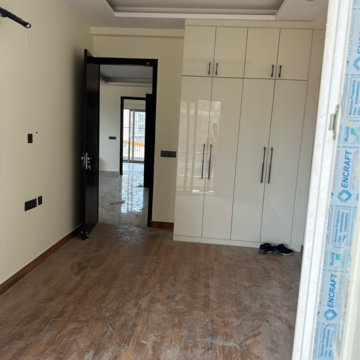 Room in 3 BHK Builder Floor at Ansal Esencia - Amara Villas, Sector 67 – for Sale