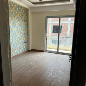 Room in 3 BHK Builder Floor at Ansal Esencia - Amara Villas, Sector 67 – for Sale