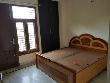 Bedroom in 3.5 BHK Builder Floor at Smart World Gems, Sector 89 – for Rent