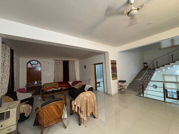 Living Room in 2 BHK Apartment at Ansal Valley View Estate, Gwal Pahari – for Rent